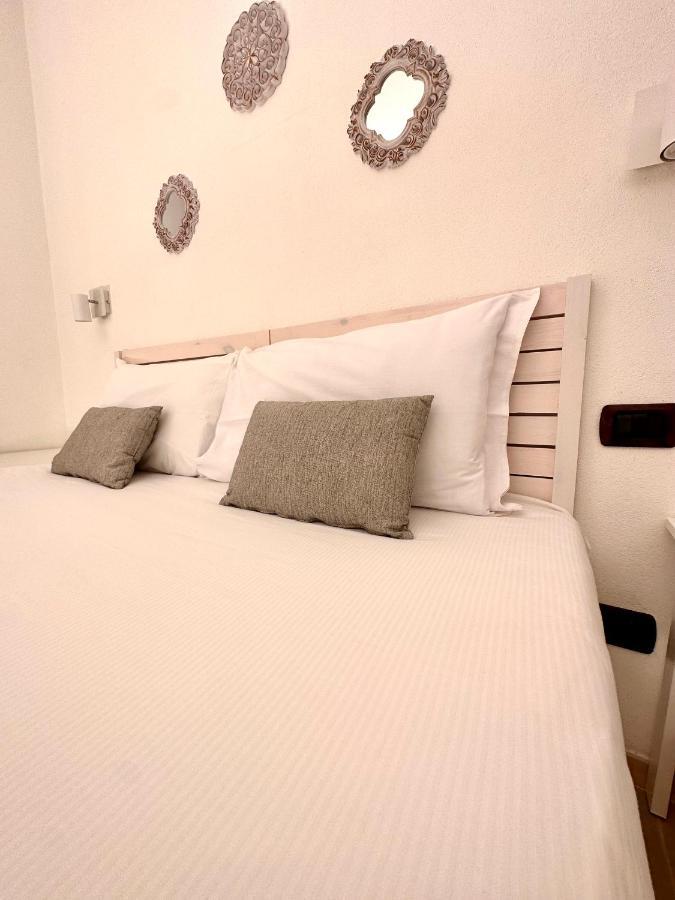 Double A Luxury Room Olbia Luaran gambar